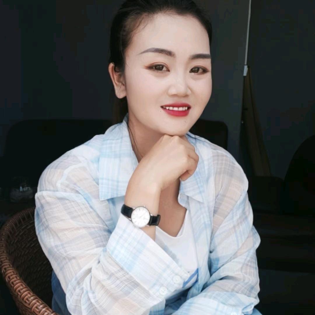 普定装修公司的小念姐