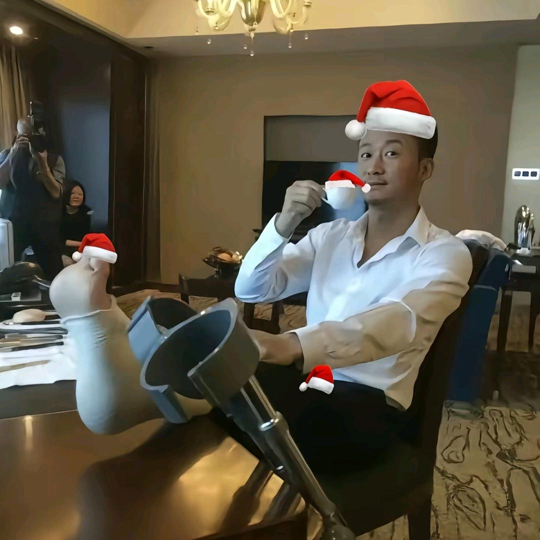 开心的窝瓜