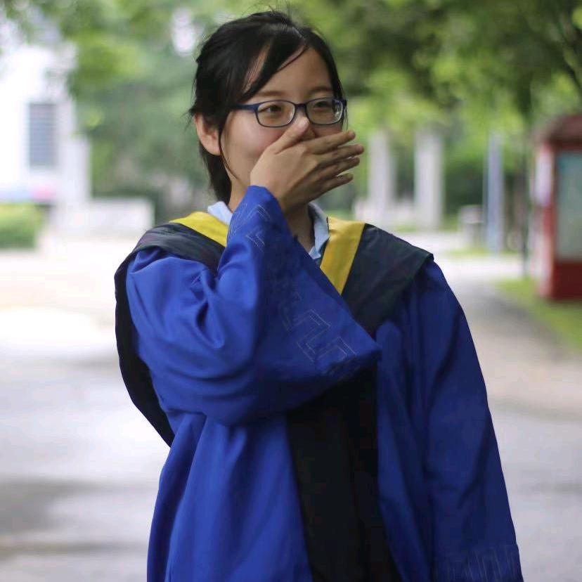 婉儿妈妈睡圆头
