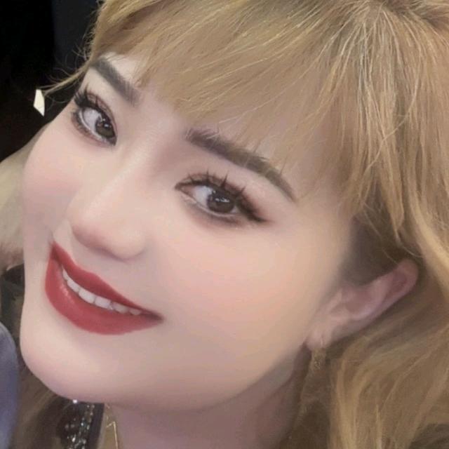 爱丝热娅