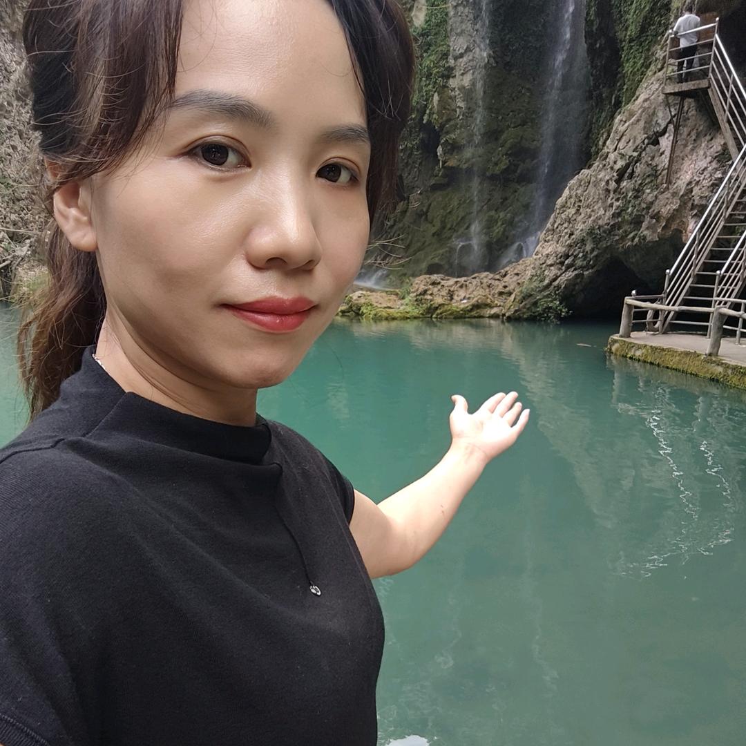 遵义门窗加工厂王娟