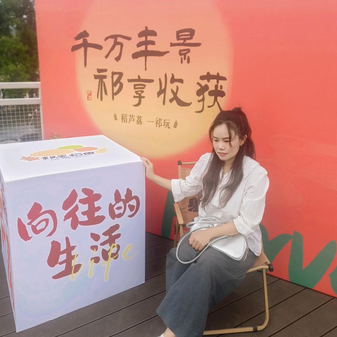 🎀微笑的嘴角/淡淡的忧伤🎀