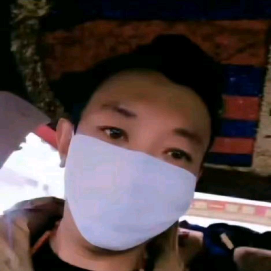罗追