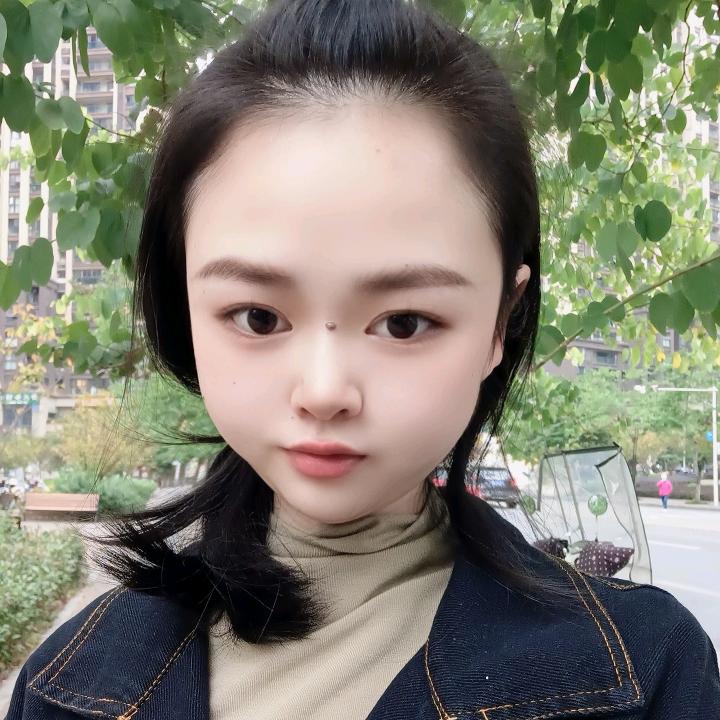 是欢欢吖
