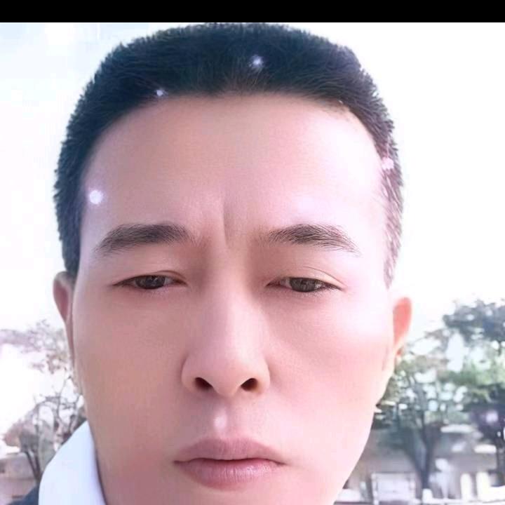 钟哥零食杂货铺