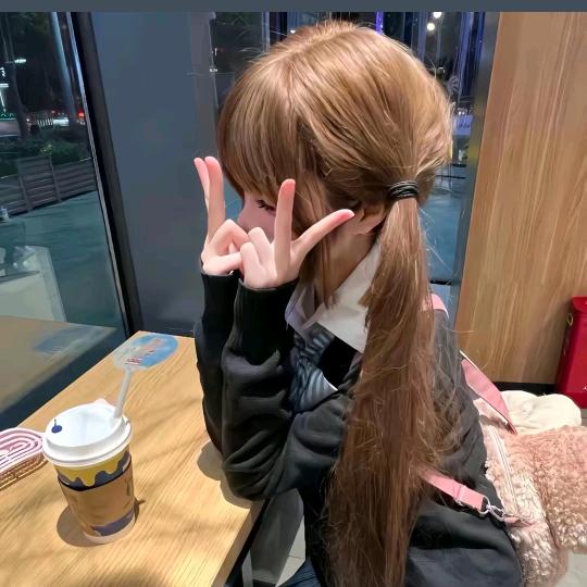不吃香菜爱金主
