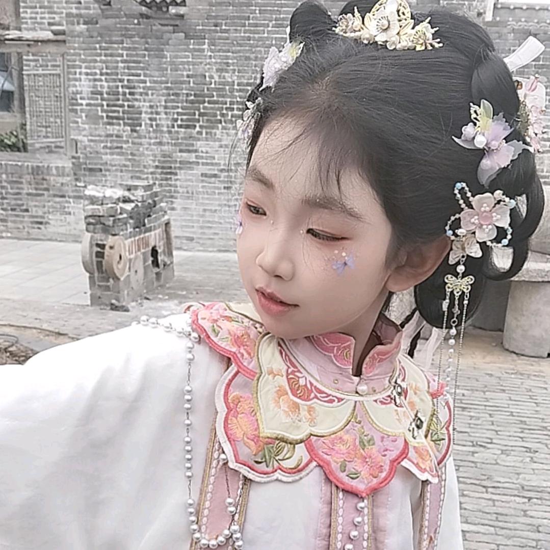 创意图文广告_先先