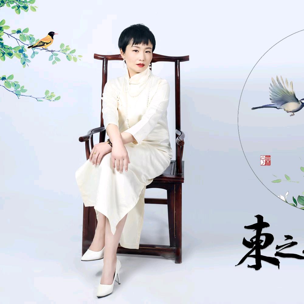 三原冯娜（凯雷德镁合金智能大门）