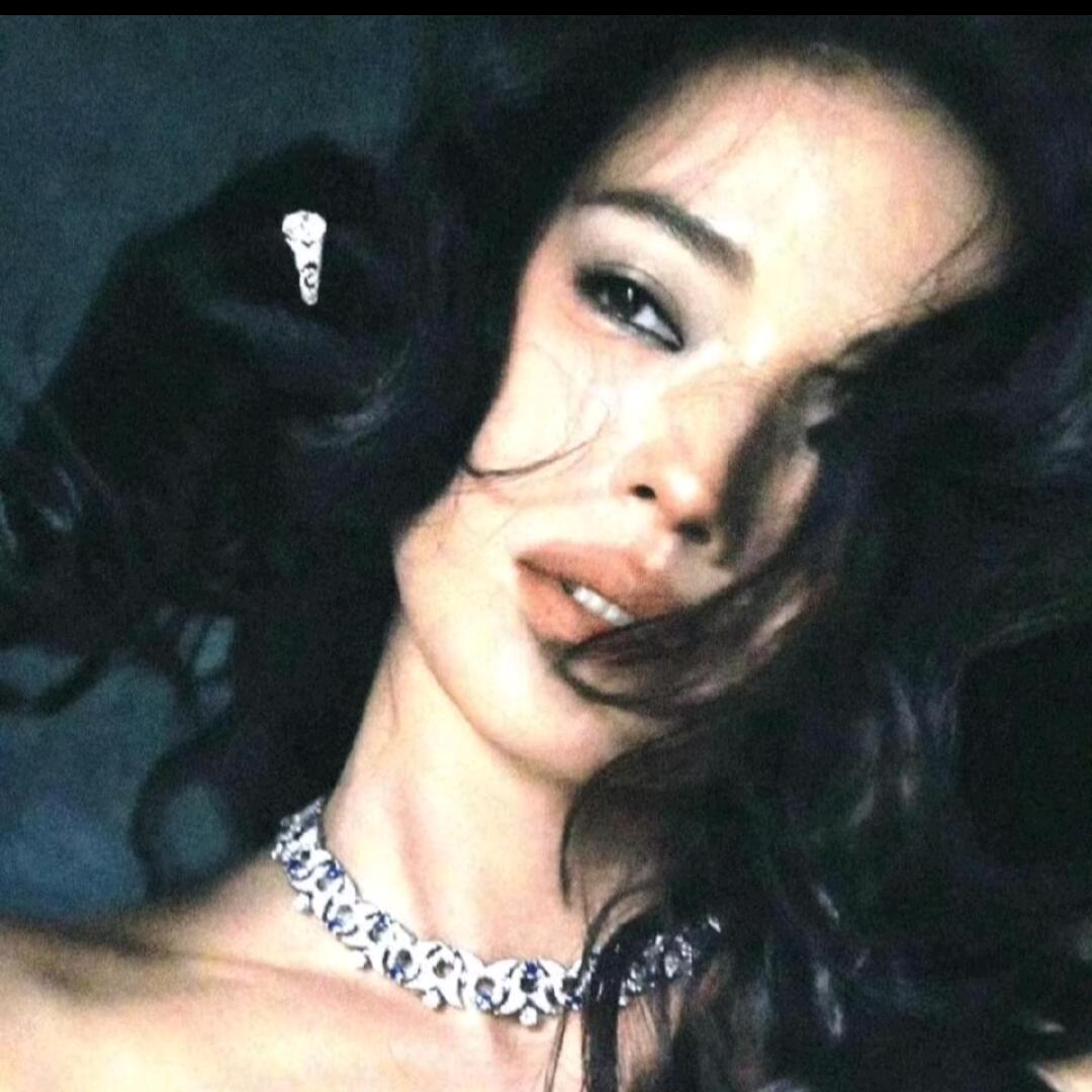 小茉莉🌸🌸🌸（爱吃大蒜版）