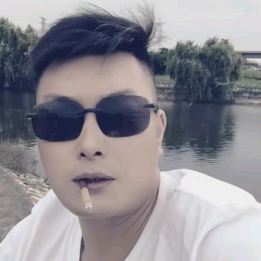 《小🌎馬🌍哥🌏》