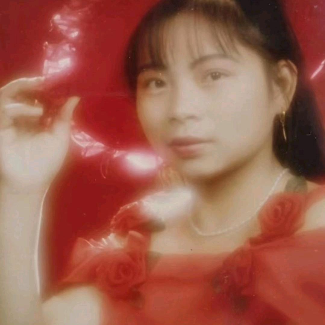 小白菜🌷🌷🍒