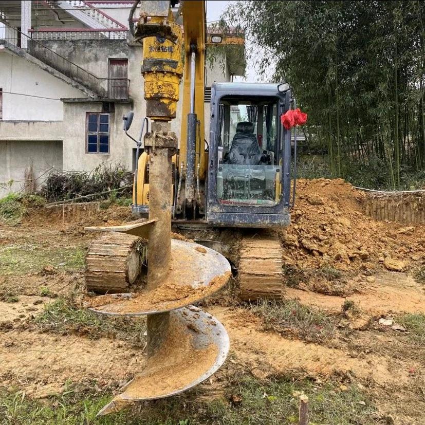🚵‍♀️小黄挖机