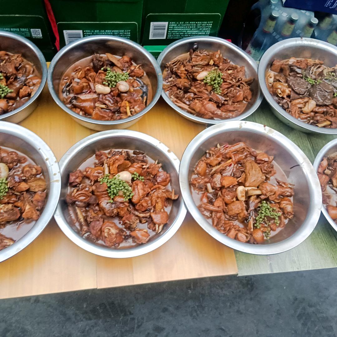孙记地锅鸡