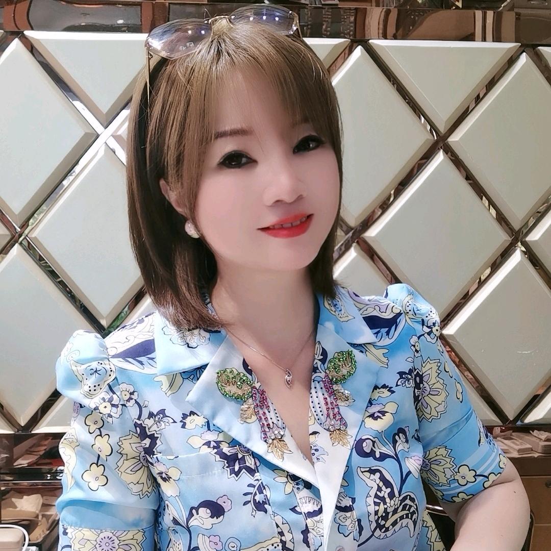 晋江市青阳欧漫恩服装店