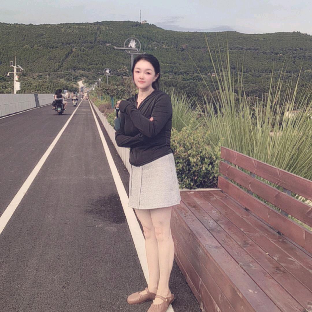 木子.