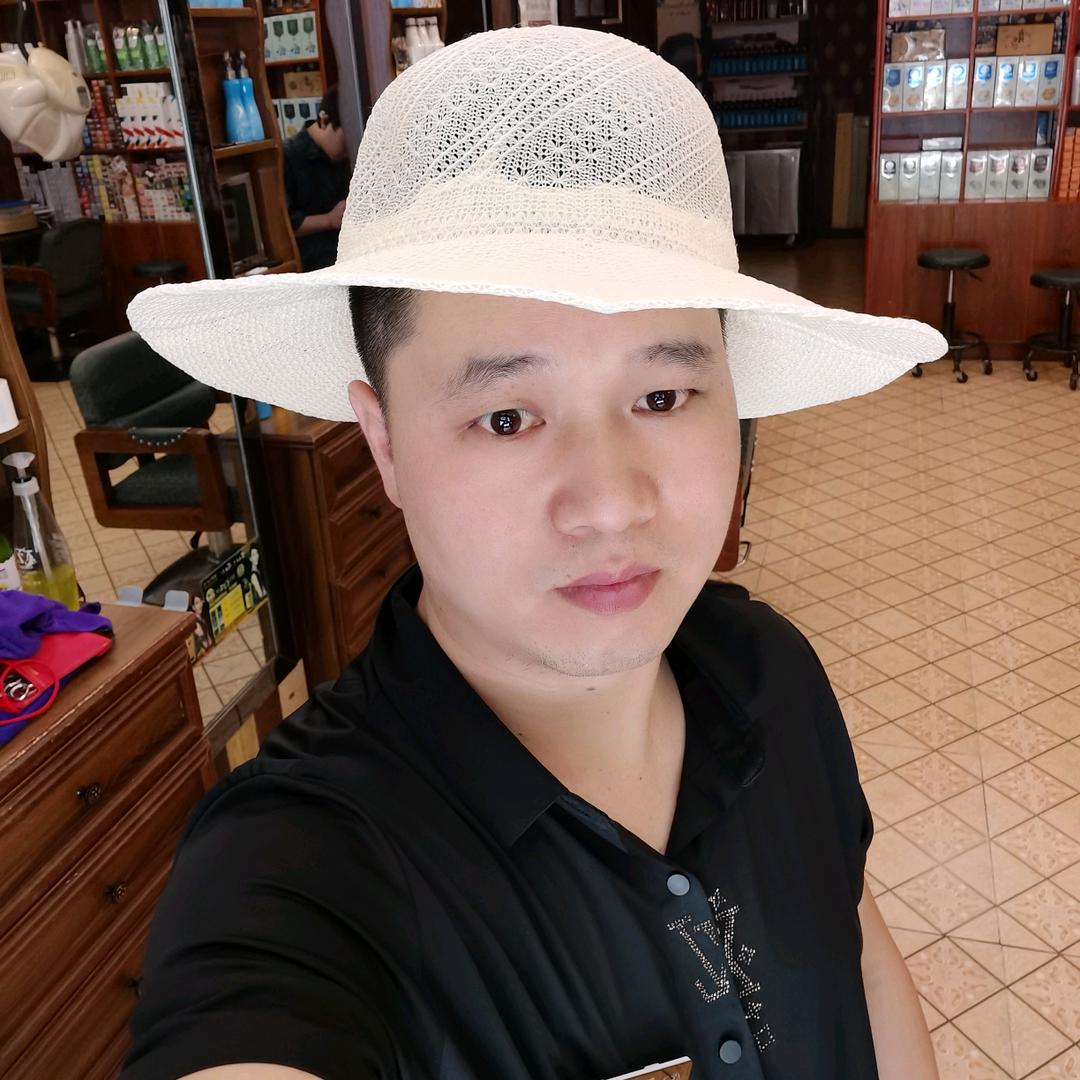 小蒋（烫染设计）