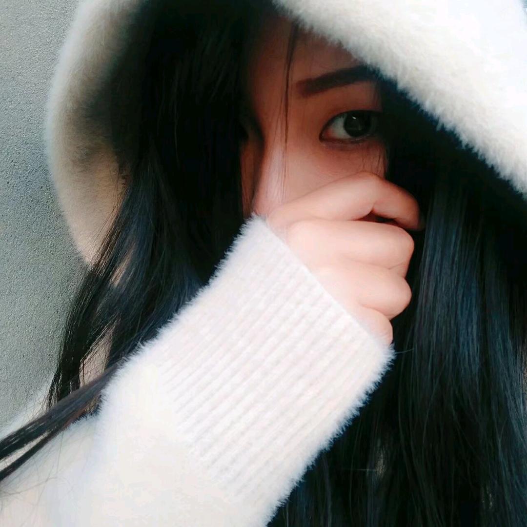 小鱼不丑