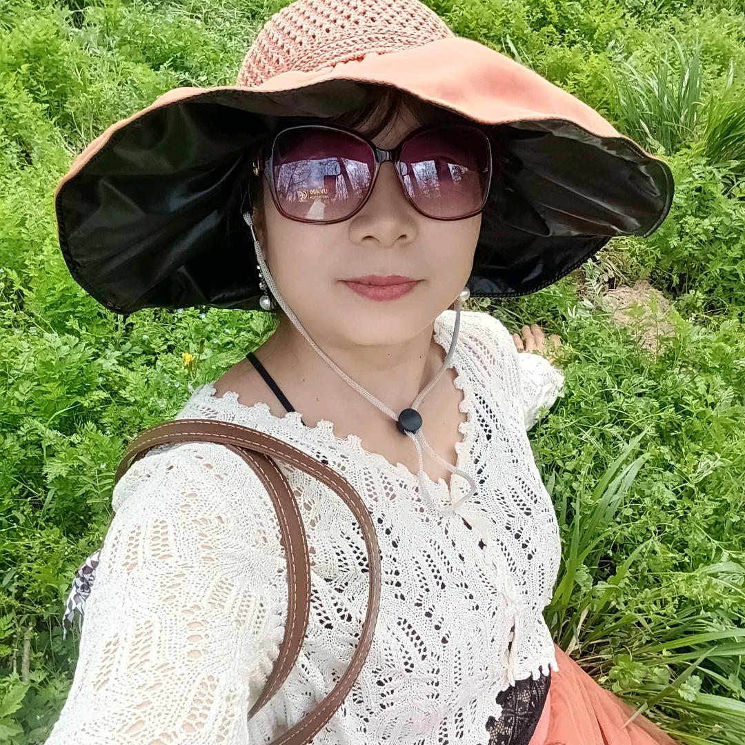 真实的我<<连贊拉黑>>