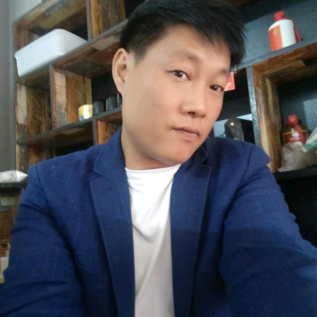 请叫我小山哥《无人机吊运打药施肥》