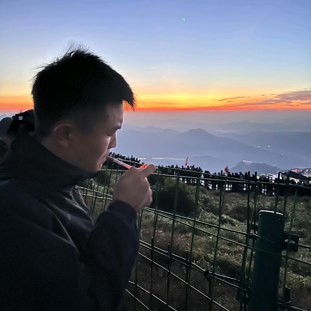 宇宙无敌最帅的小谢