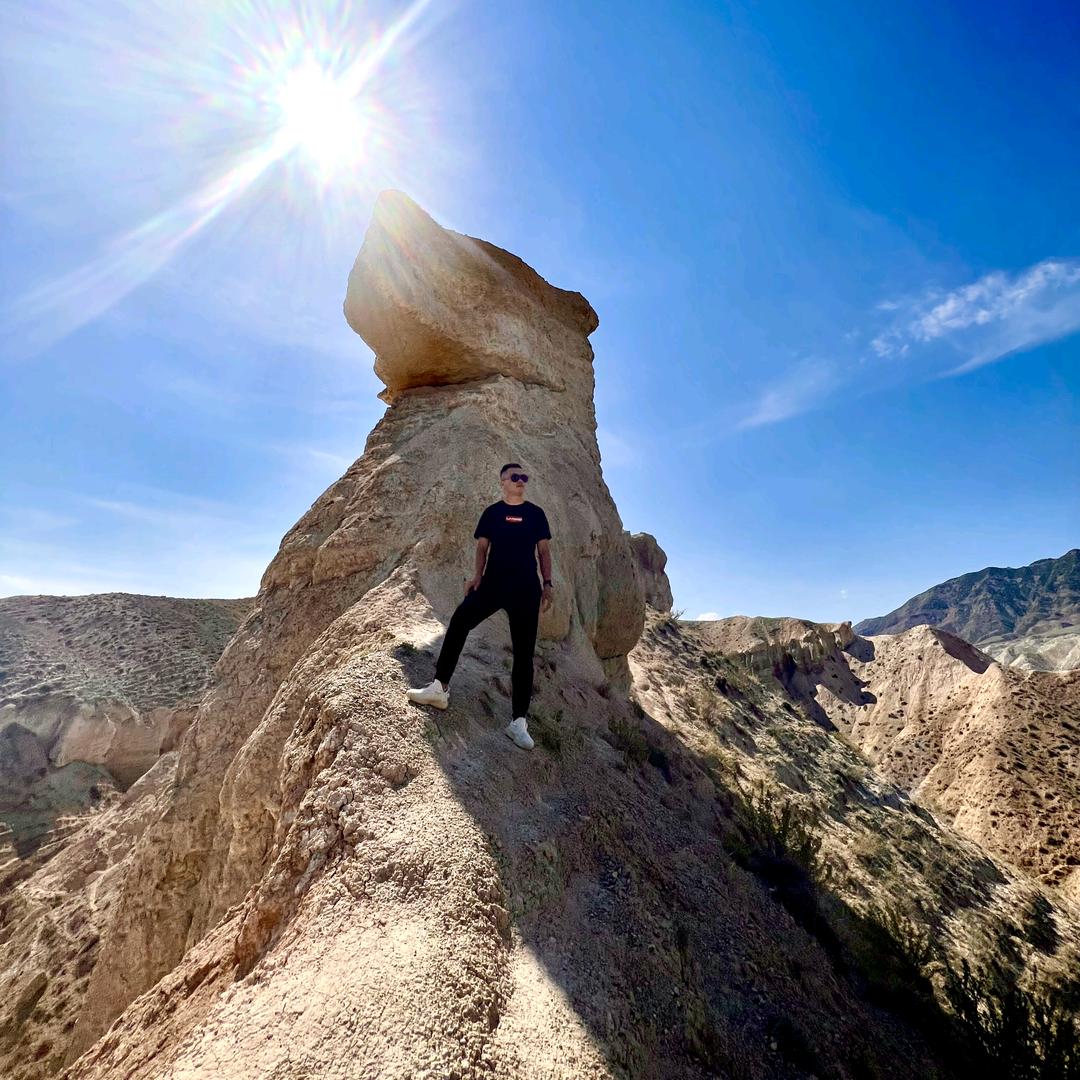 新疆旅行领队 晟辉