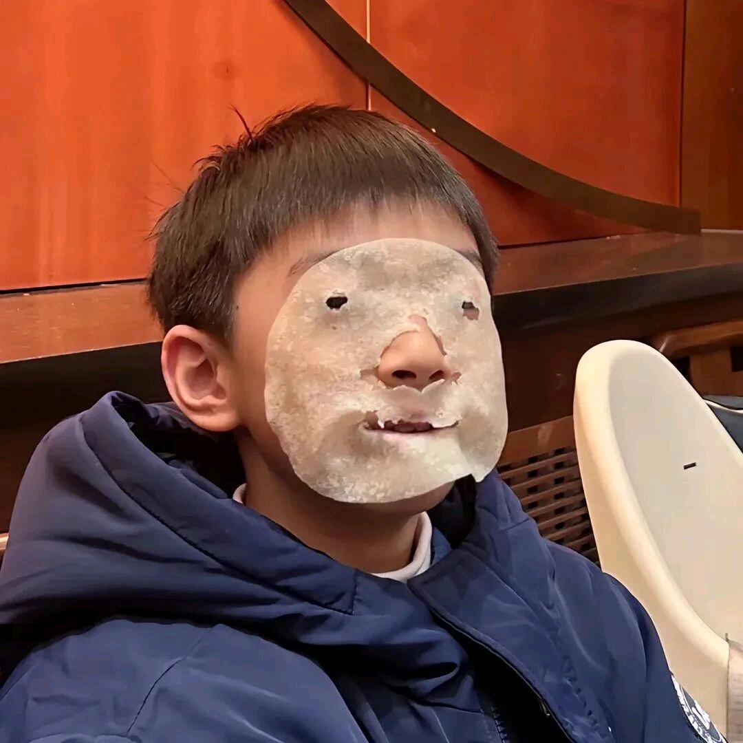 Cc.