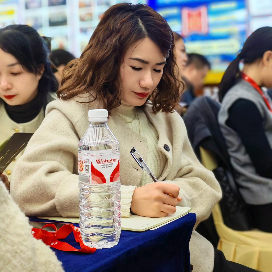 靠山王新塘家宴小罗