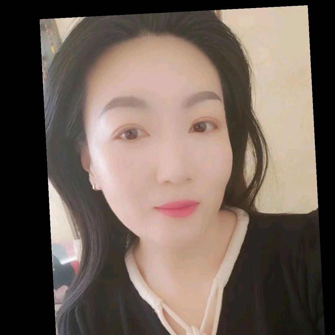 做自己的女王 👑