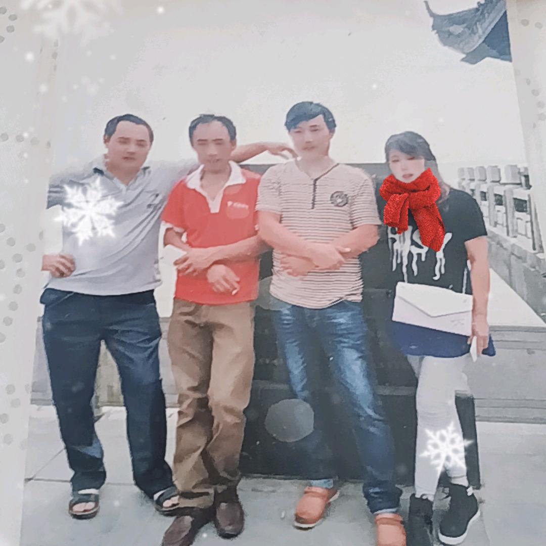 除了坚强别无选择