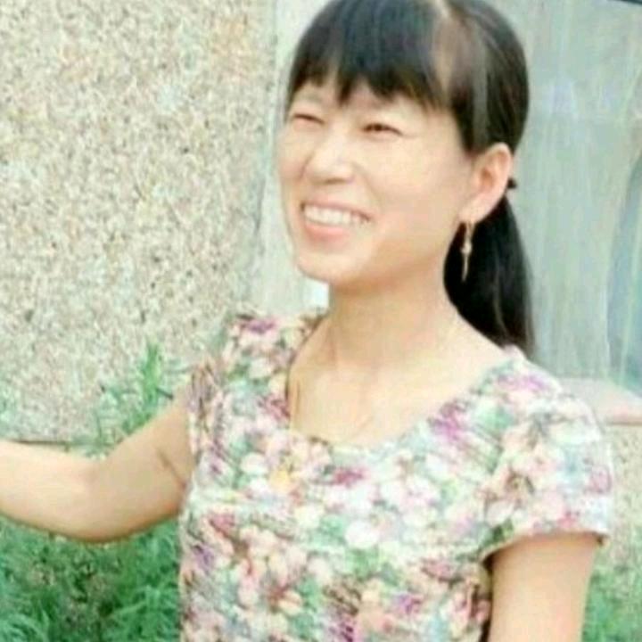 默默吴闻(❁´◡`❁)*✲ﾟ*