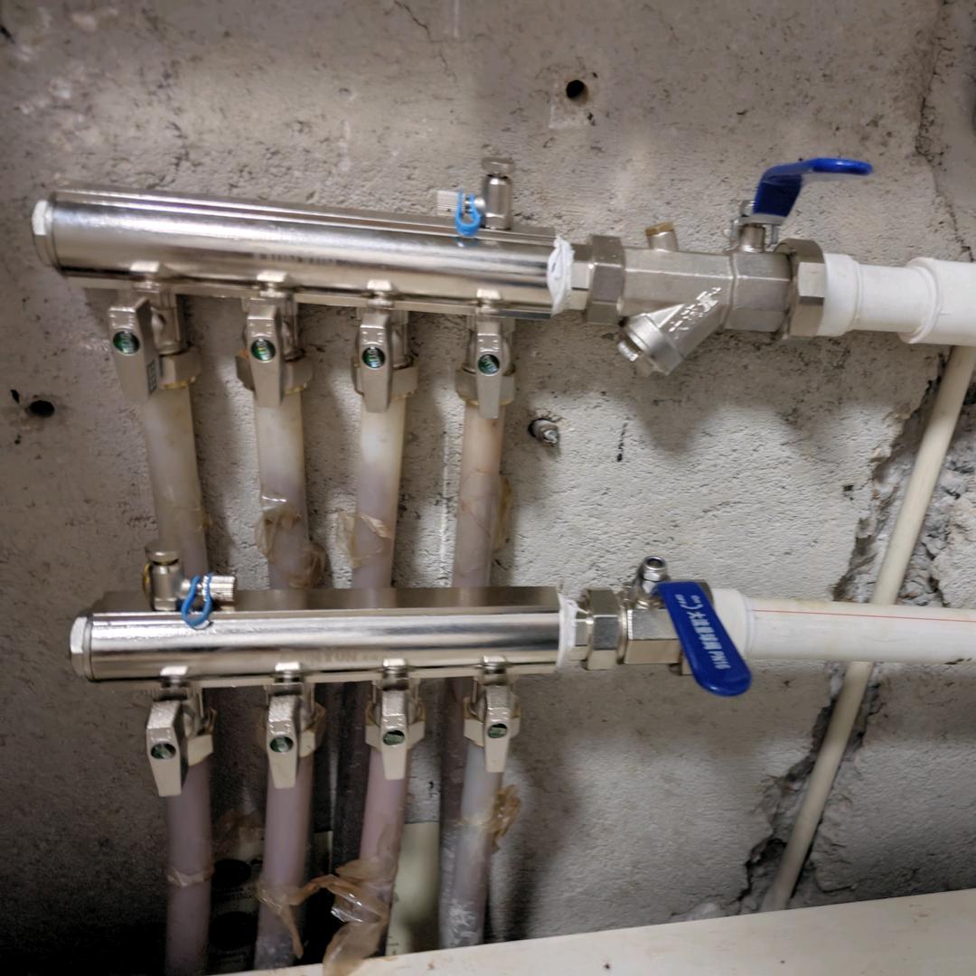 鞍山匠心暖冬地热清洗小佟师傅