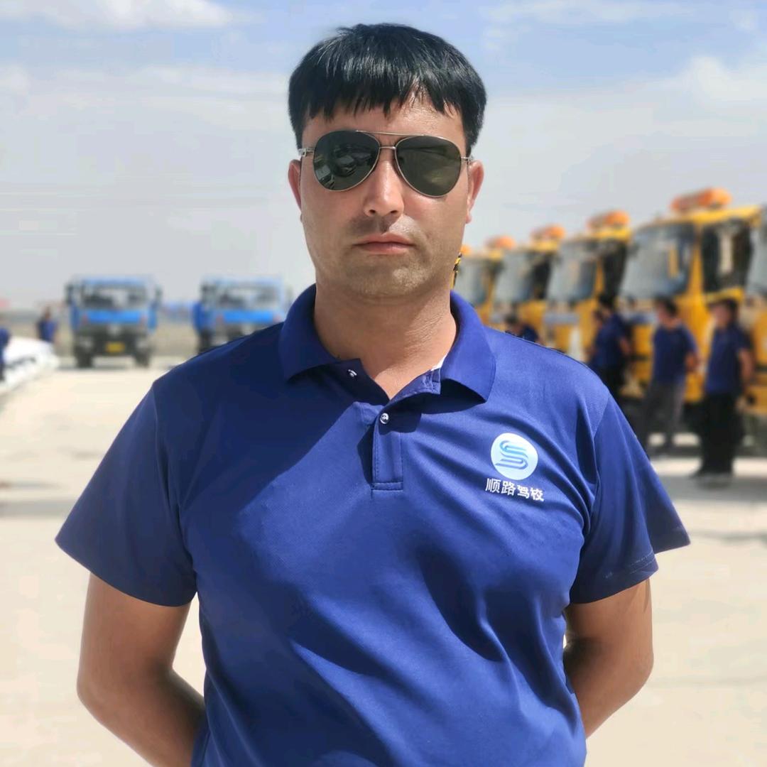 英吉沙县 顺路驾校