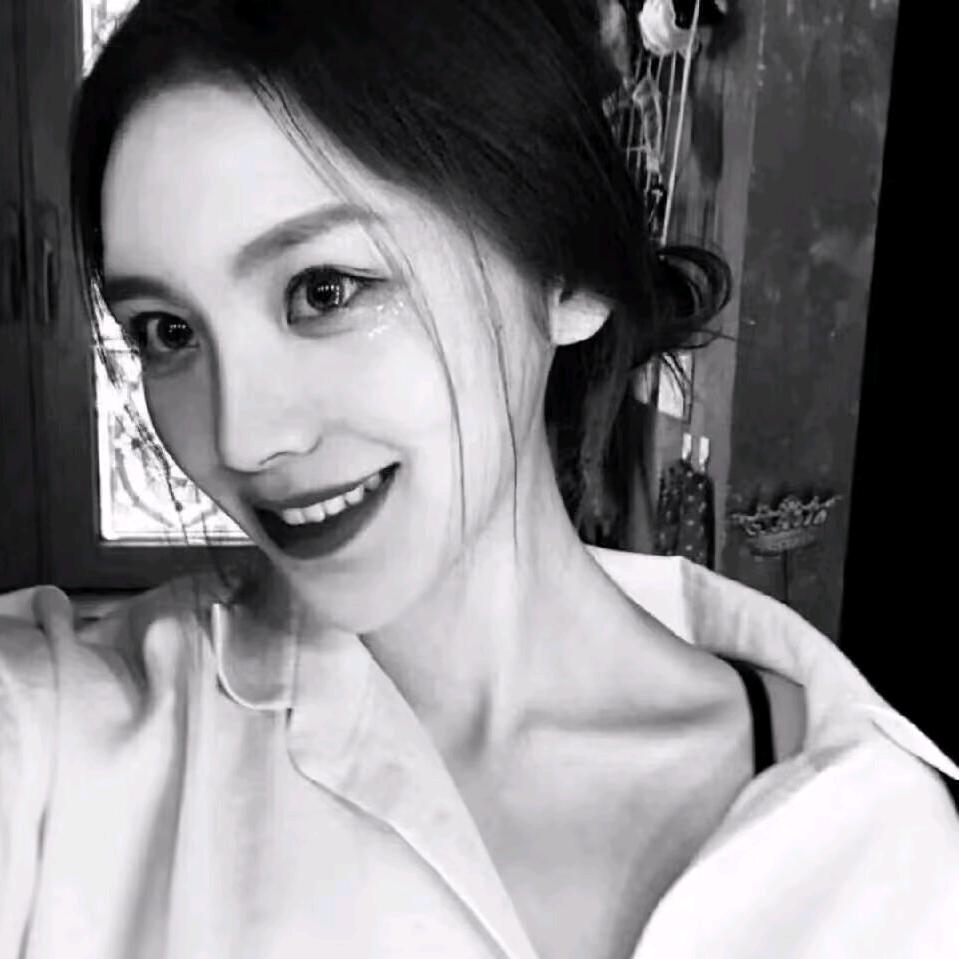 叶翩然