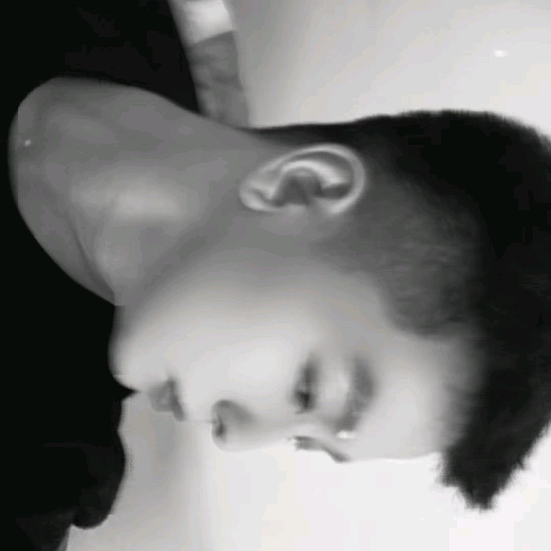 风吹那页读那页