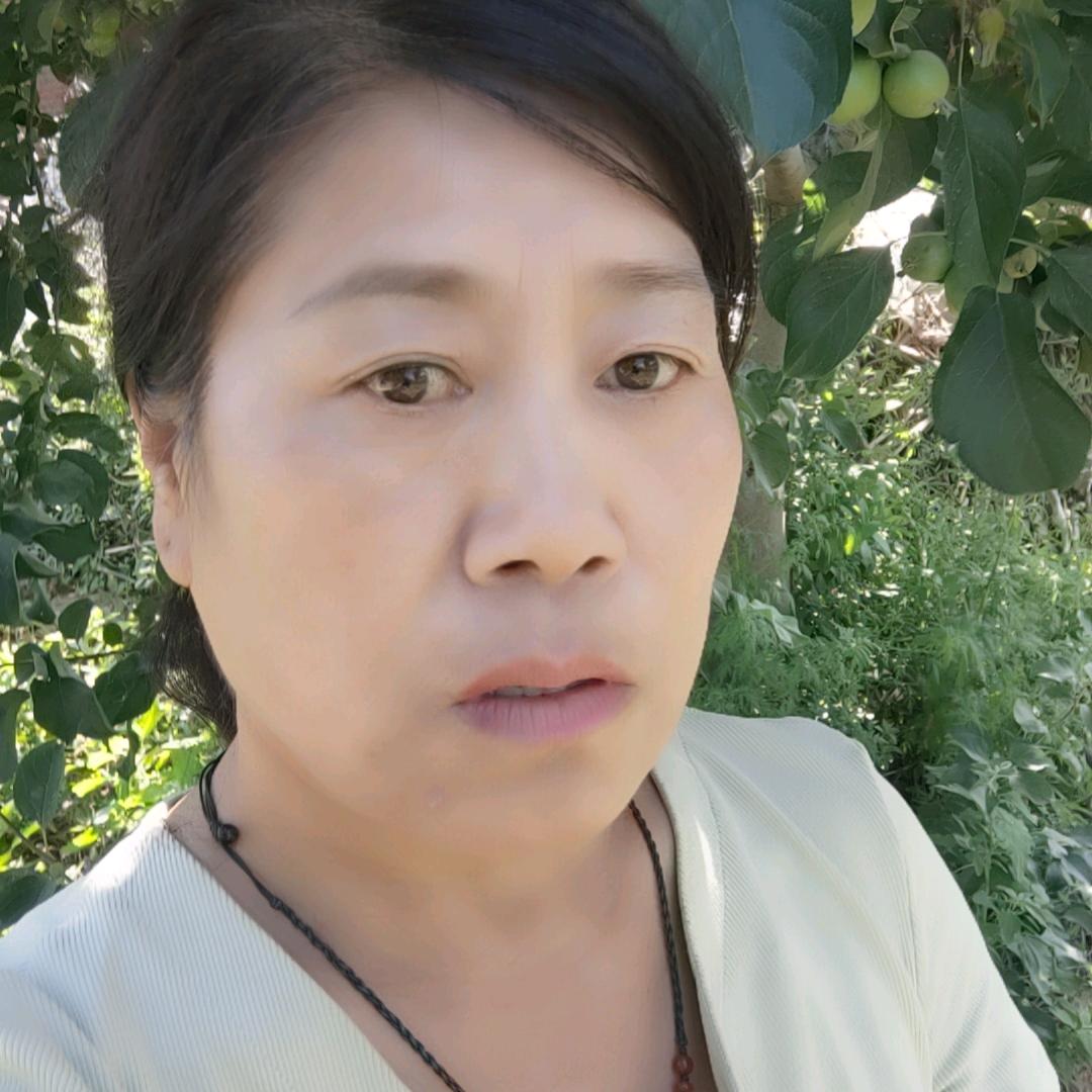 秋香@香姐小号，1点20首播