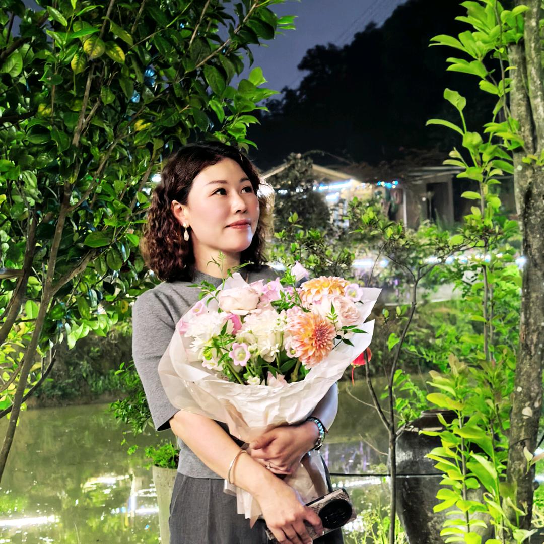 宁德开托管的周老师