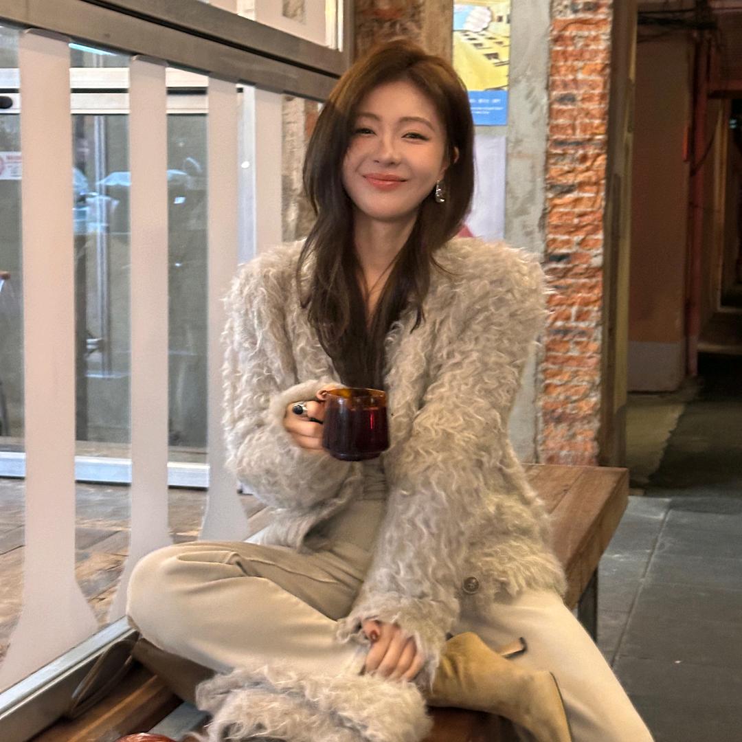 大头黑的女装店