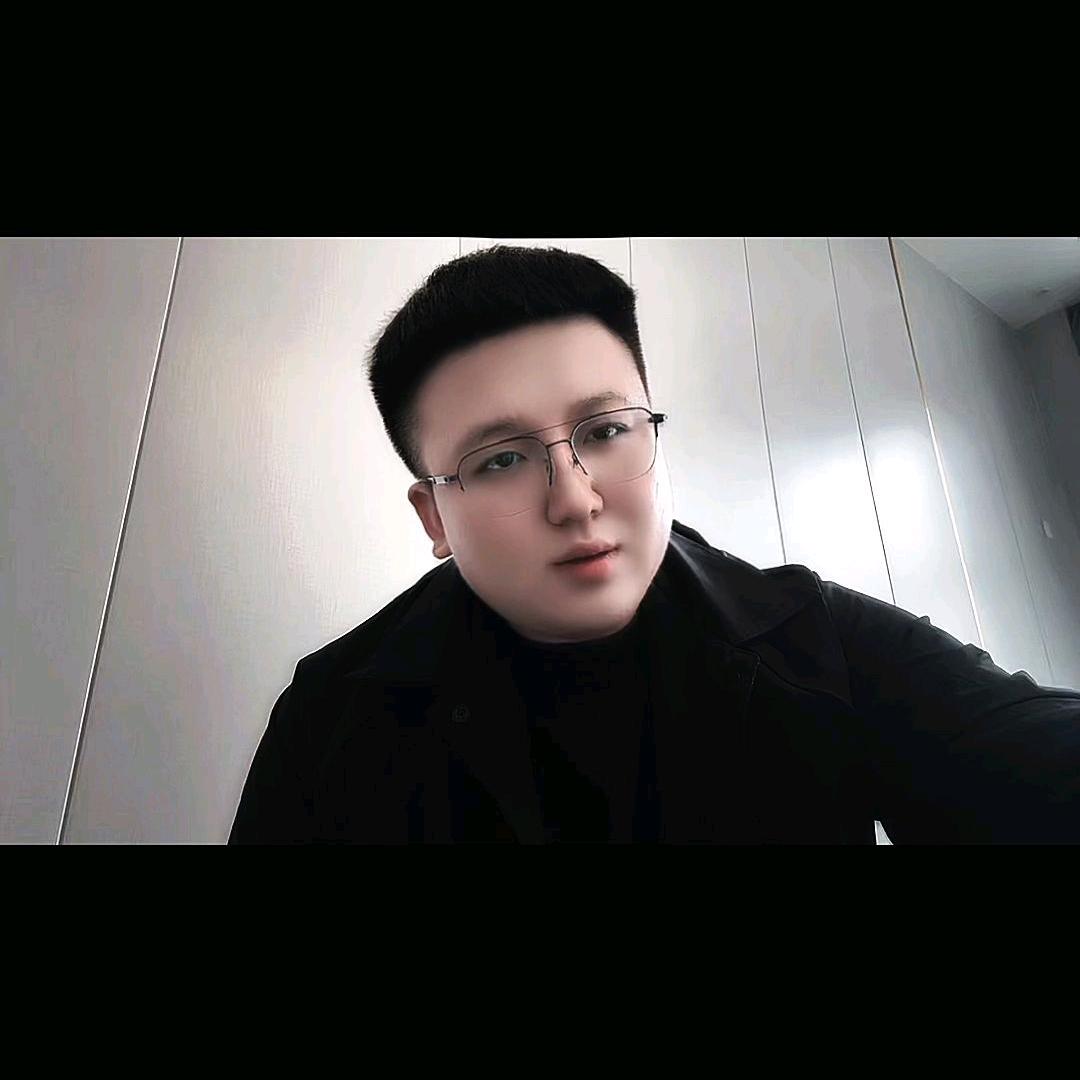 失眠青年👮🏻‍♂️