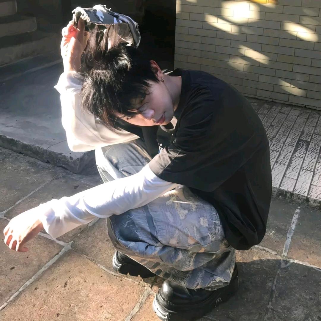 WW.