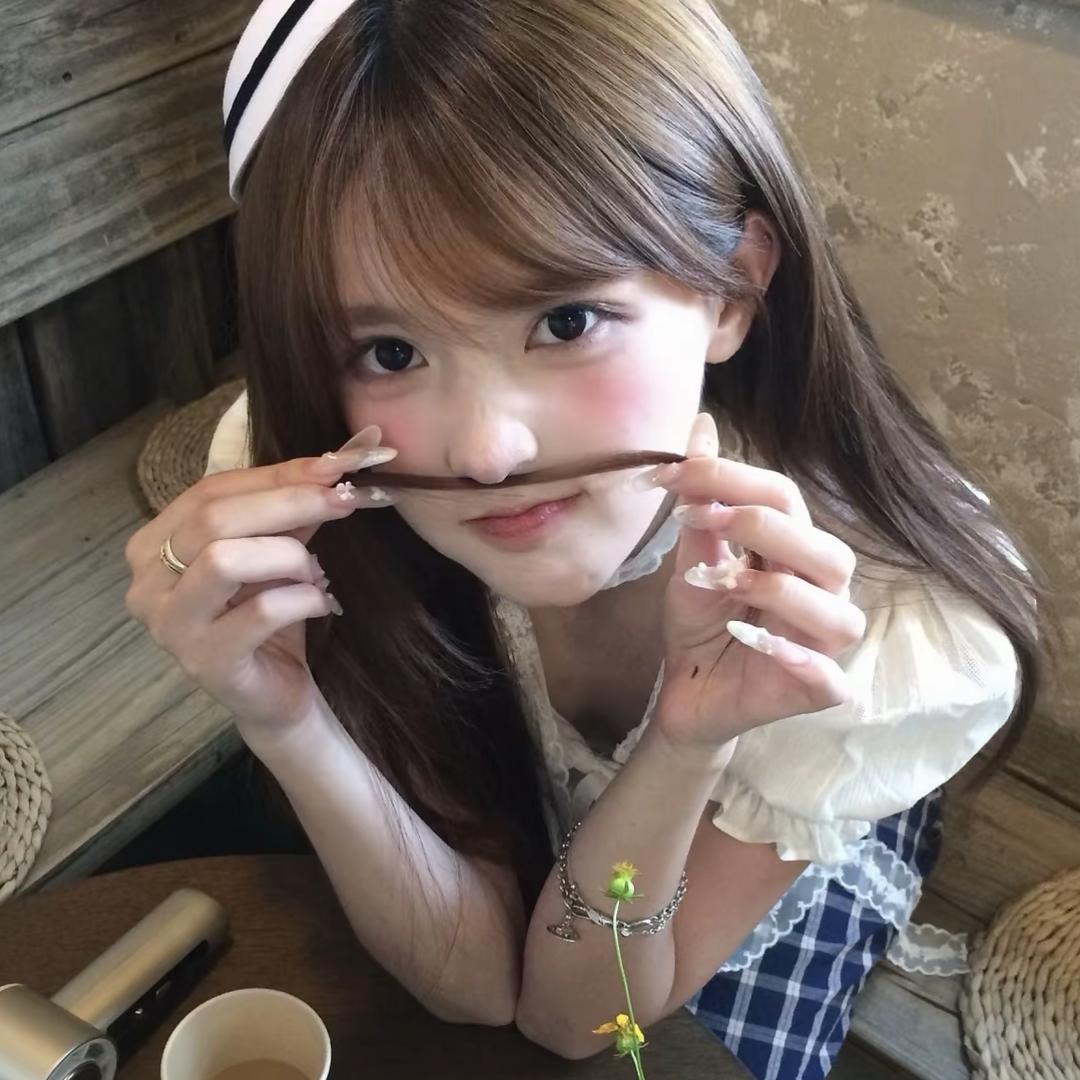 昊楠汀.
