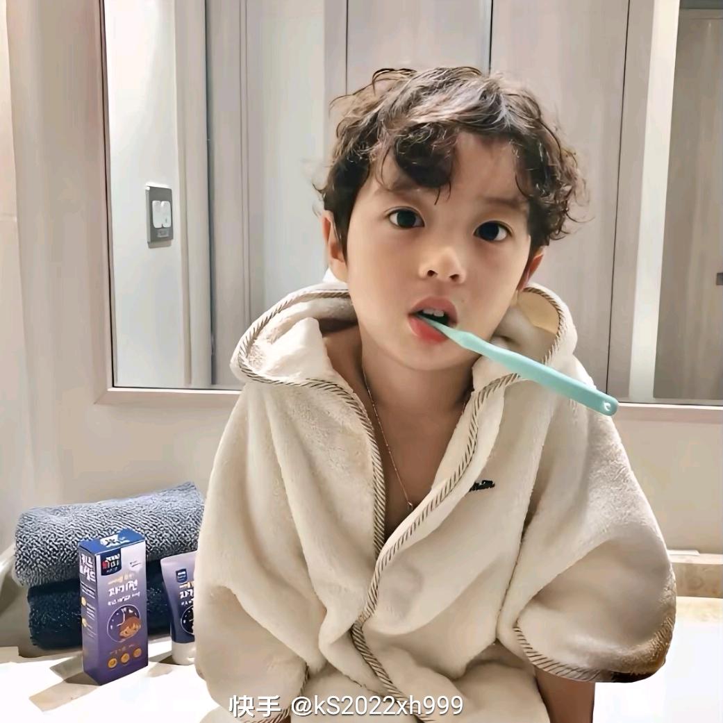 壮.