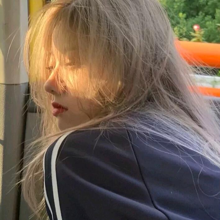 柒柒ᶻ⁰⁵