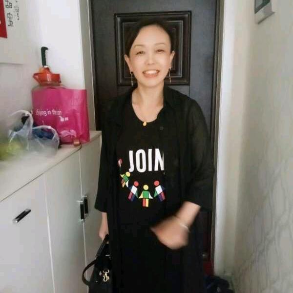 淳朴（王语晨）