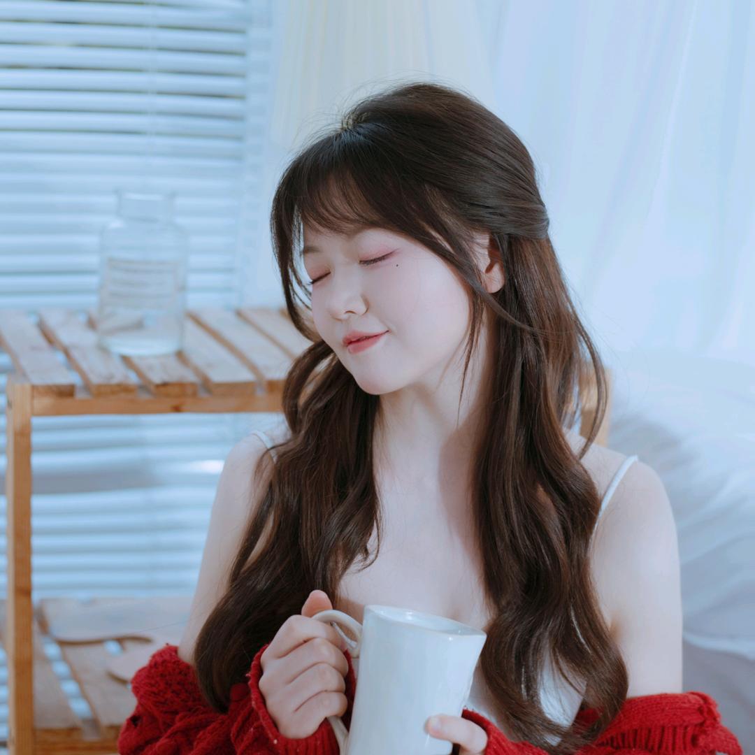 爱笑的睫毛💞