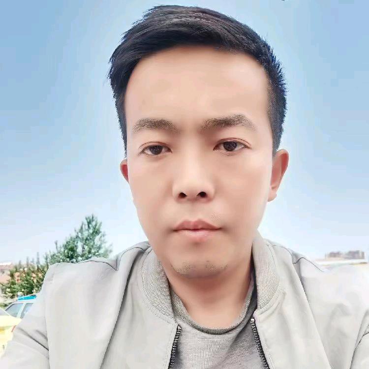 如凯《短袖工厂尾货，即墨卫衣卫裤货源》