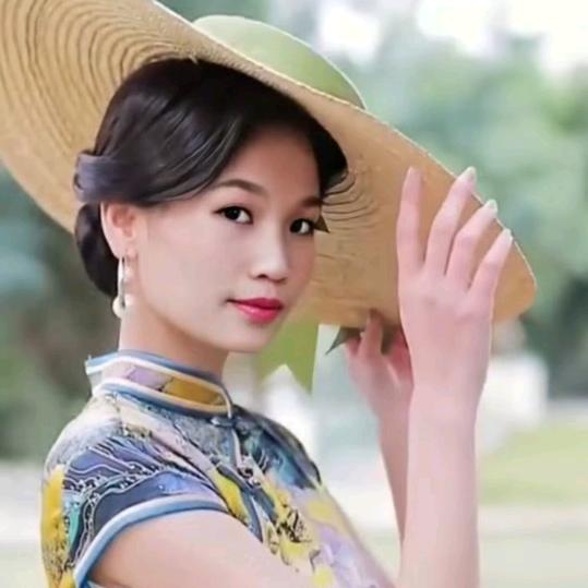 花莹莹姐