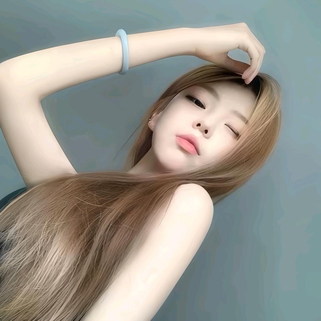 小小鱼.