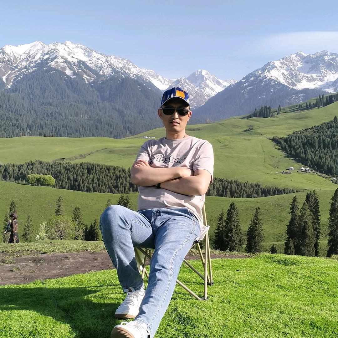 旅行领队冯程程