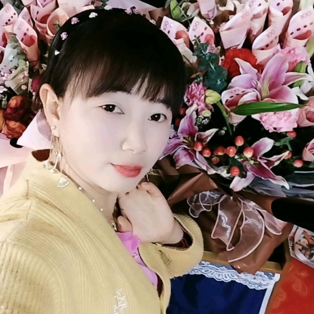 陈桂芳<养鸡小妹✊努力还债当中>