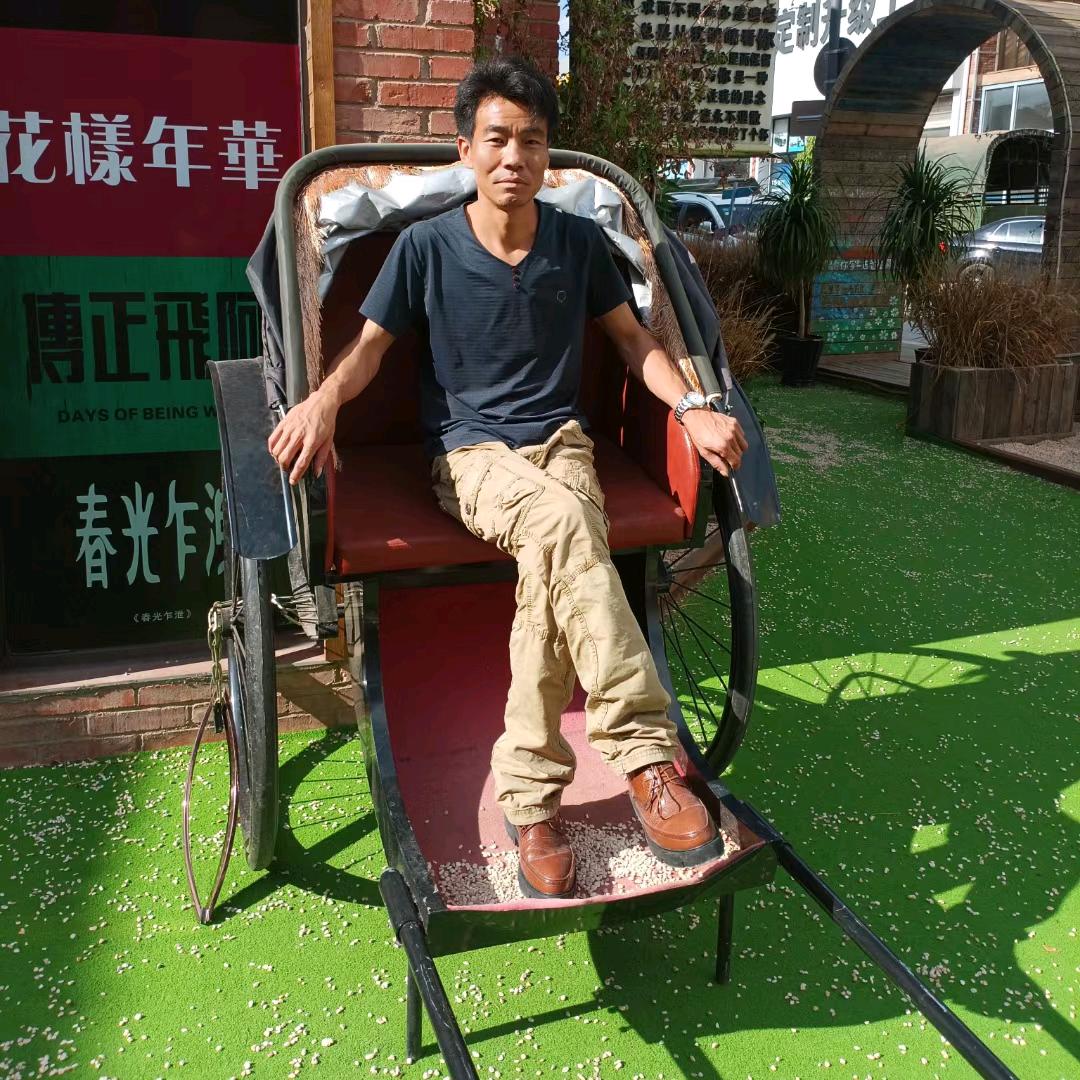 走在一起是缘分，在一起走是幸福